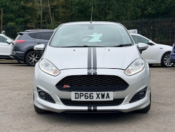 Used Ford Fiesta 2017 for sale - 76259402: Photo