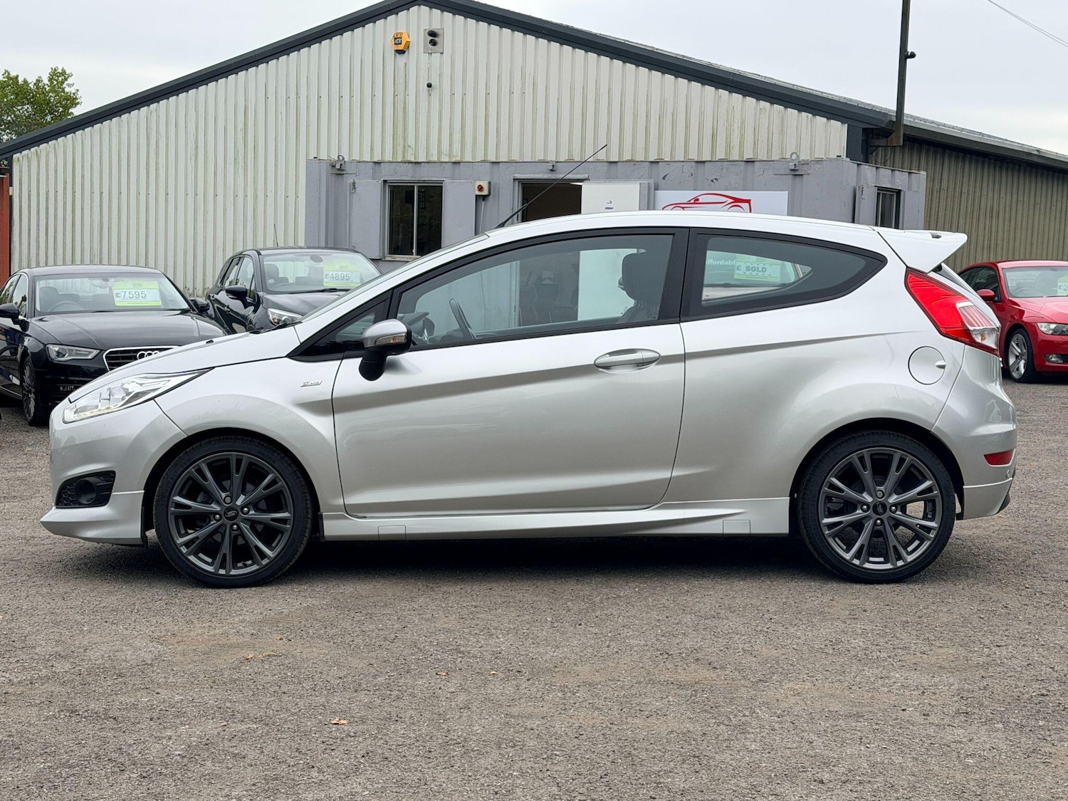 Used Ford Fiesta 2017 for sale - 76259402: Photo 7