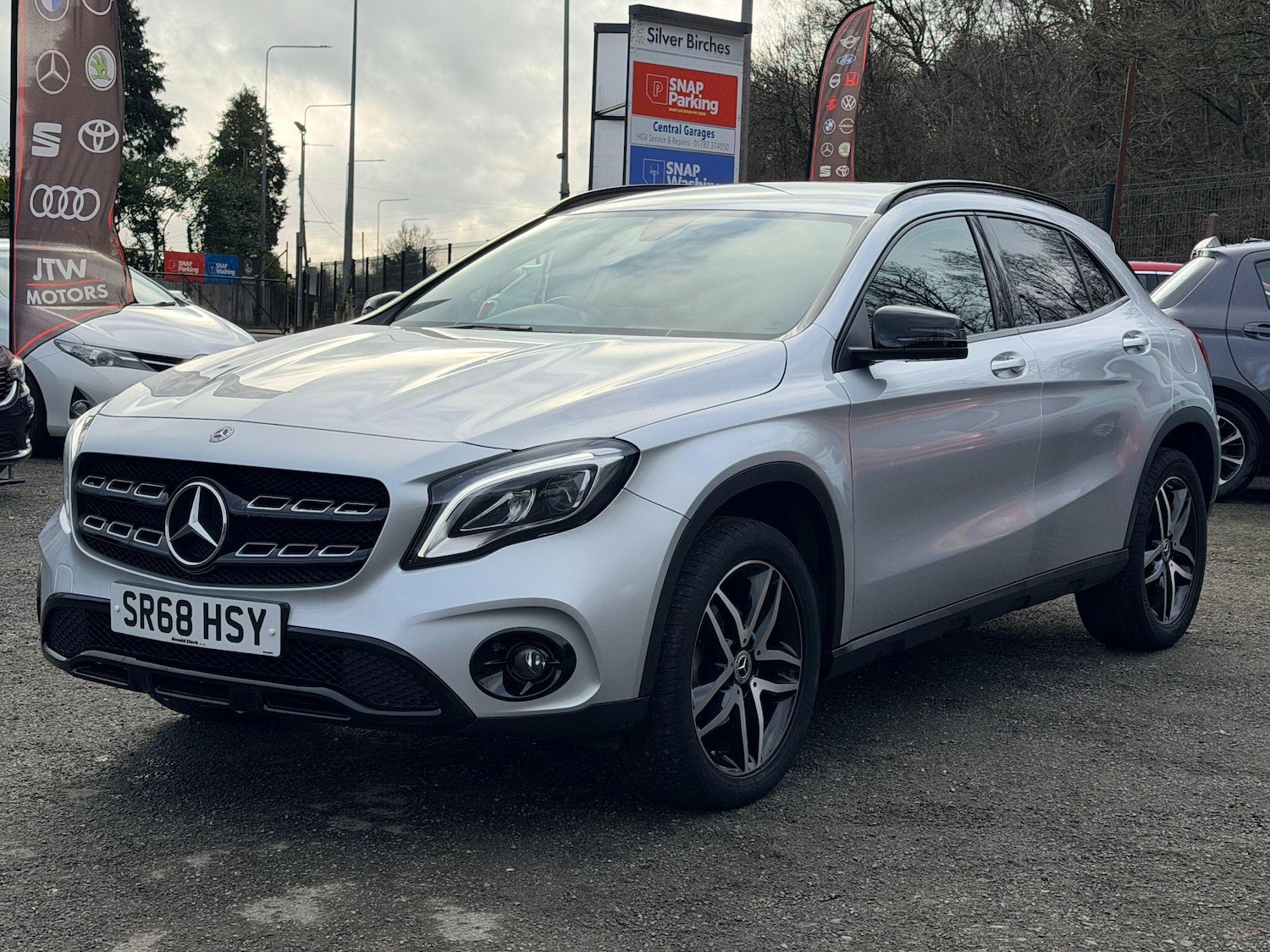 Used Mercedes-Benz GLA 2018 for sale - 77315307: Photo 8