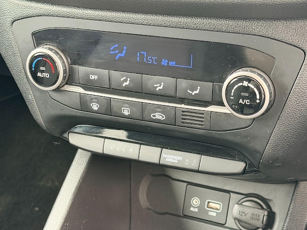 Used Hyundai i20 2017 for sale - 76260395: Photo 20