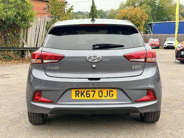 Used Hyundai i20 2017 for sale - 76260395: Photo 5