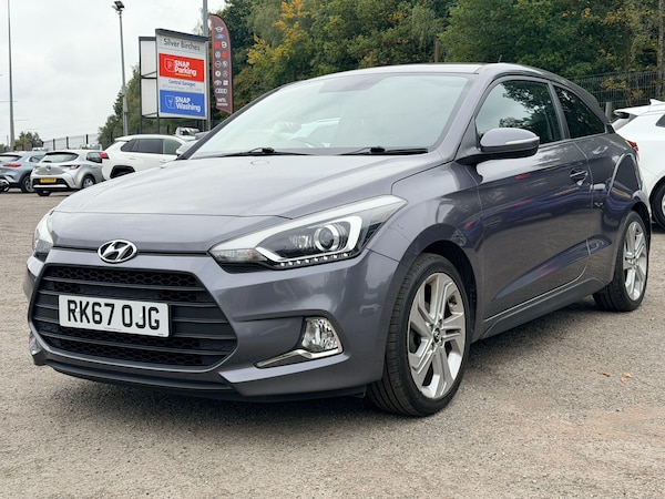 Used Hyundai i20 2017 for sale - 76260395: Photo 8