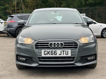Used Audi A1 2016 for sale - 76282934: Photo 2