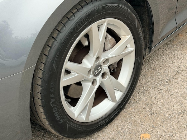 Used Audi A4 2016 for sale - 76283387: Photo 10