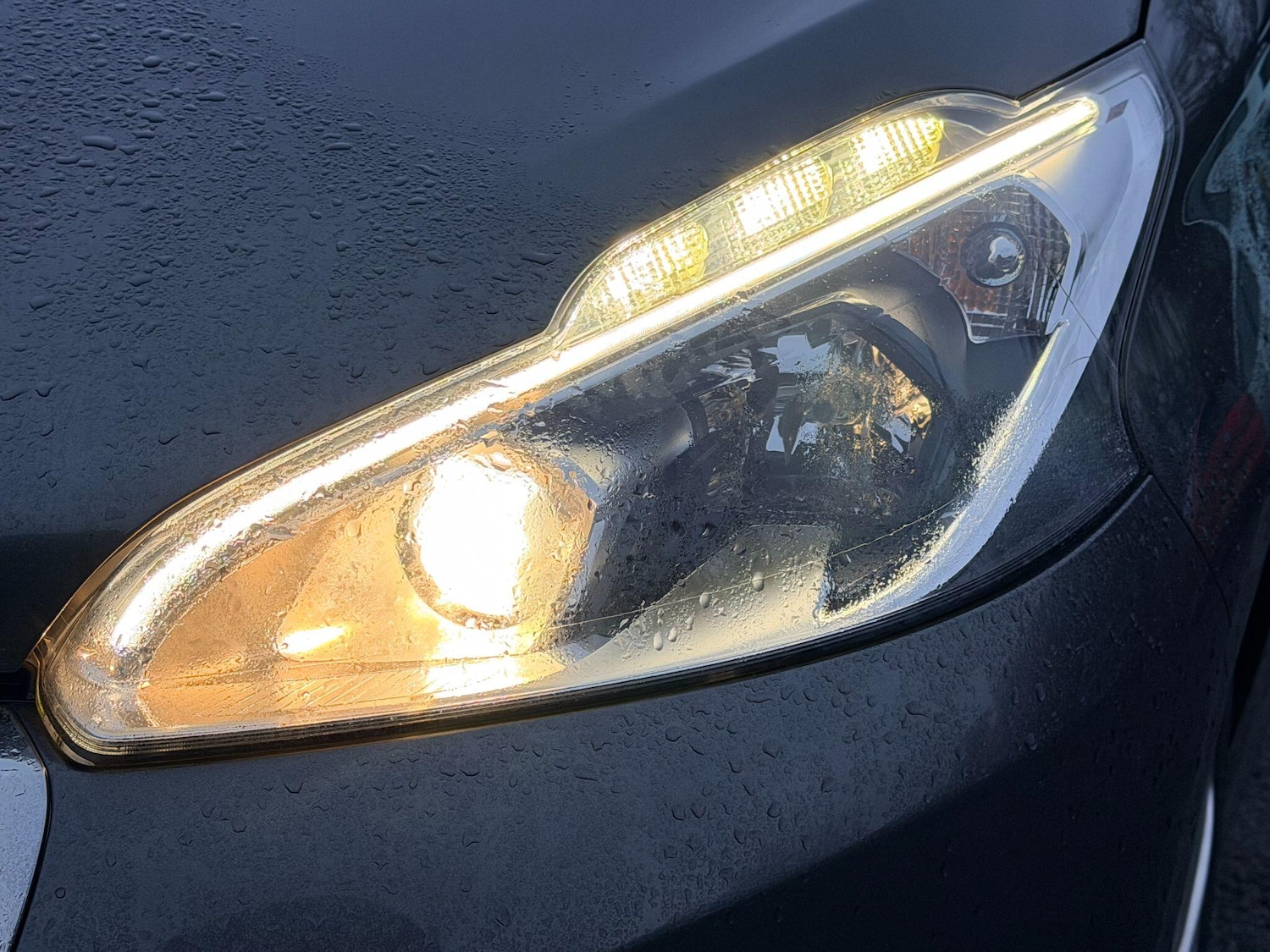 Used Peugeot 208 2018 for sale - 77291295: Photo 10