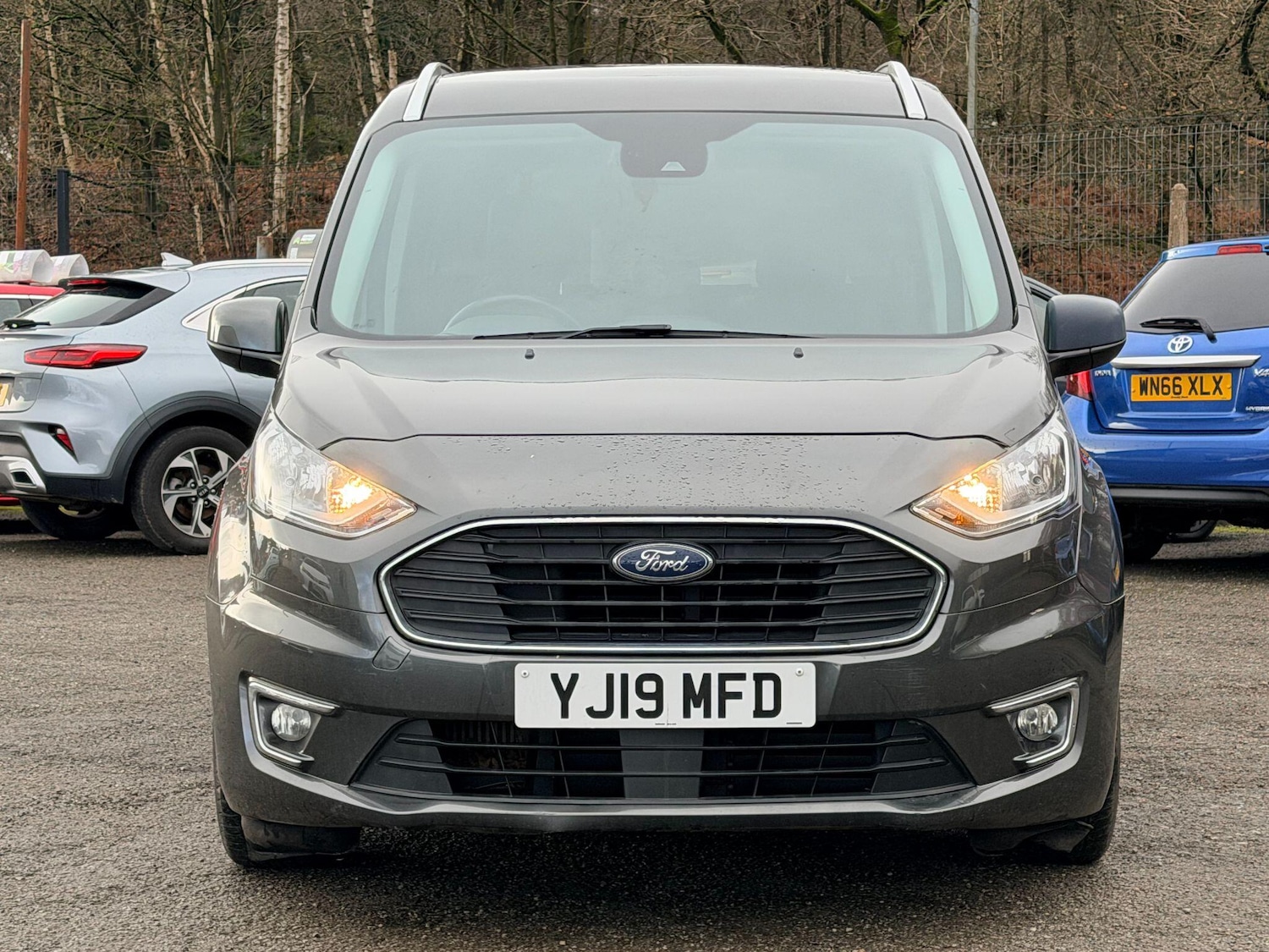 Used Ford Grand Tourneo Connect 2019 for sale - 77255405: Photo 2