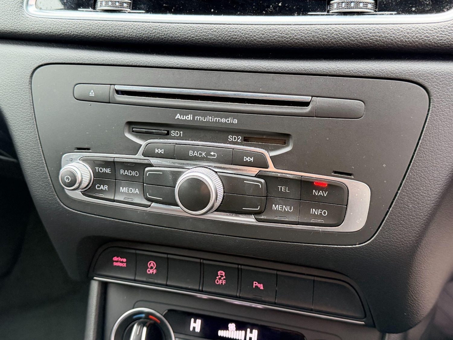 Used Audi Q3 for sale - 77808596: Photo 21