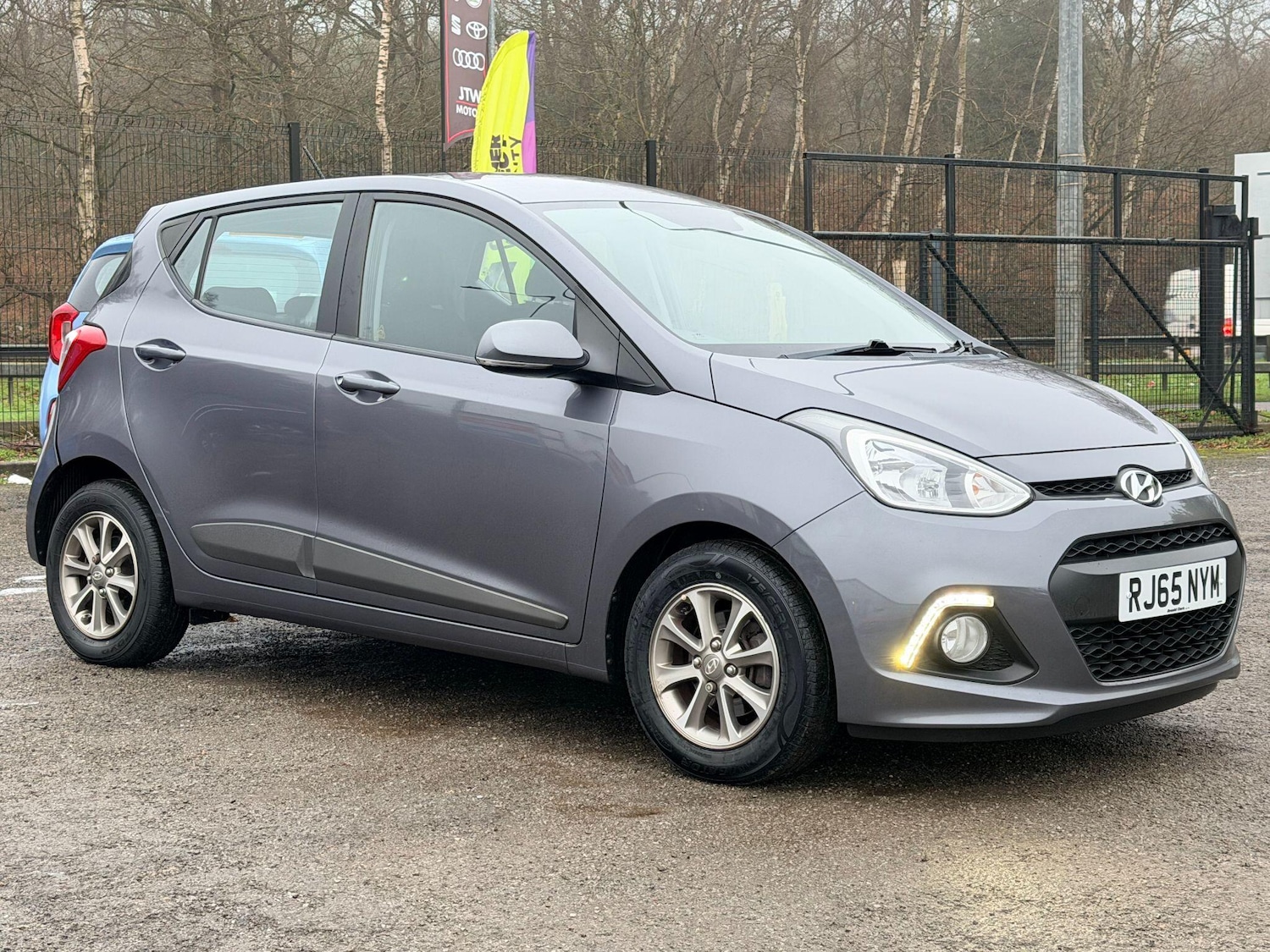 Used Hyundai i10 2015 for sale - 77376268: Photo 1