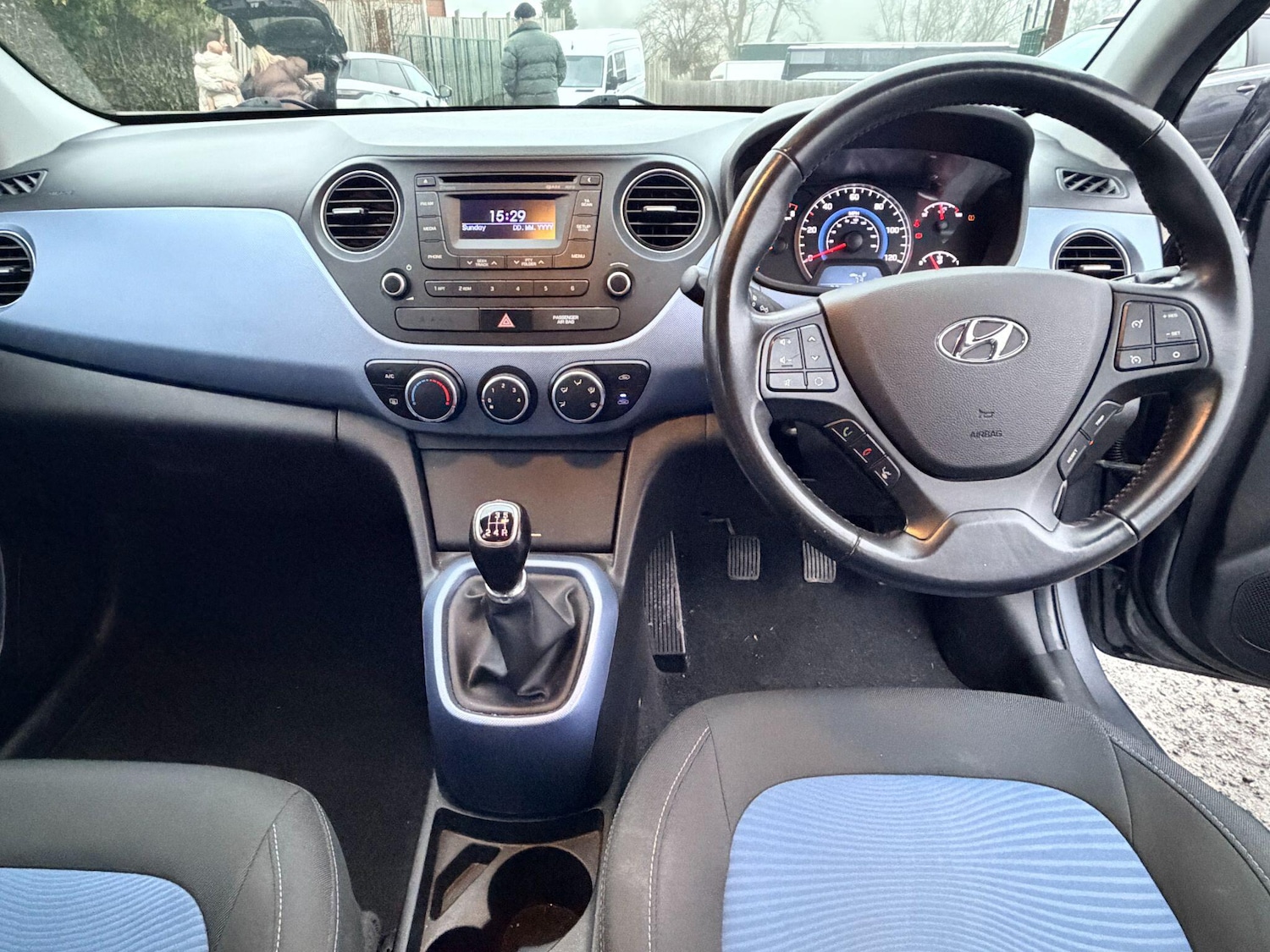 Used Hyundai i10 2015 for sale - 77376268: Photo 16