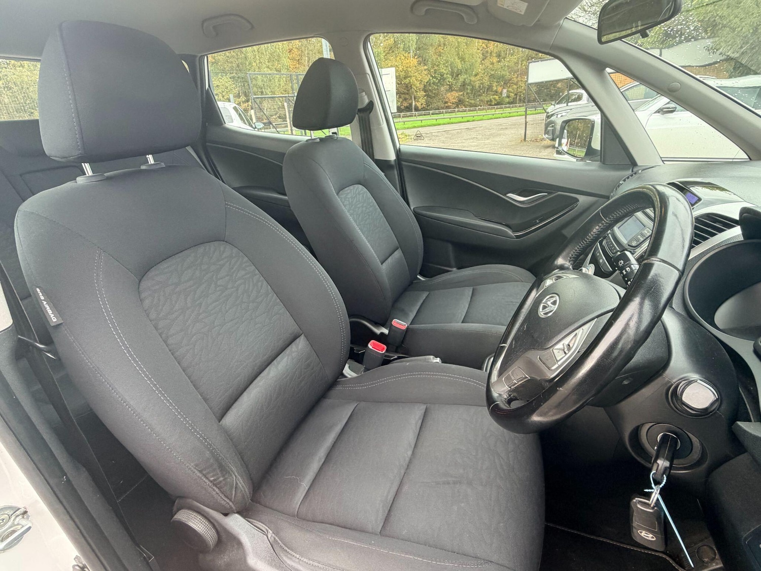 Used Hyundai Ix20 2013 for sale - 76975898: Photo 18