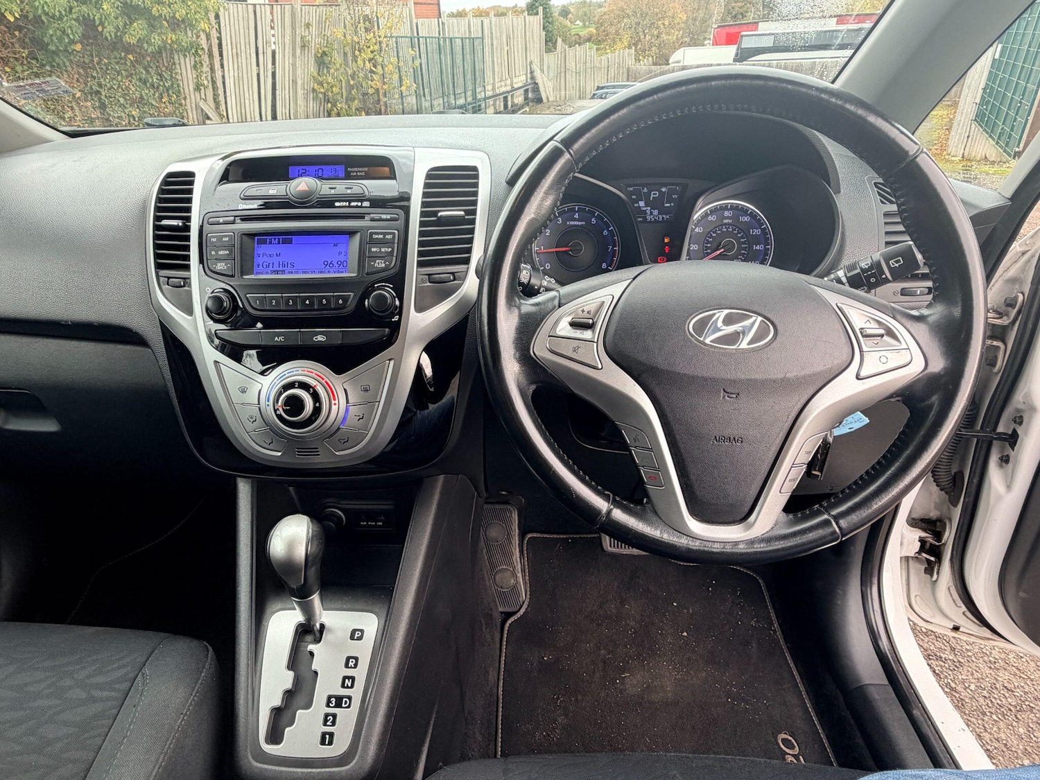 Used Hyundai Ix20 2013 for sale - 76975898: Photo 22
