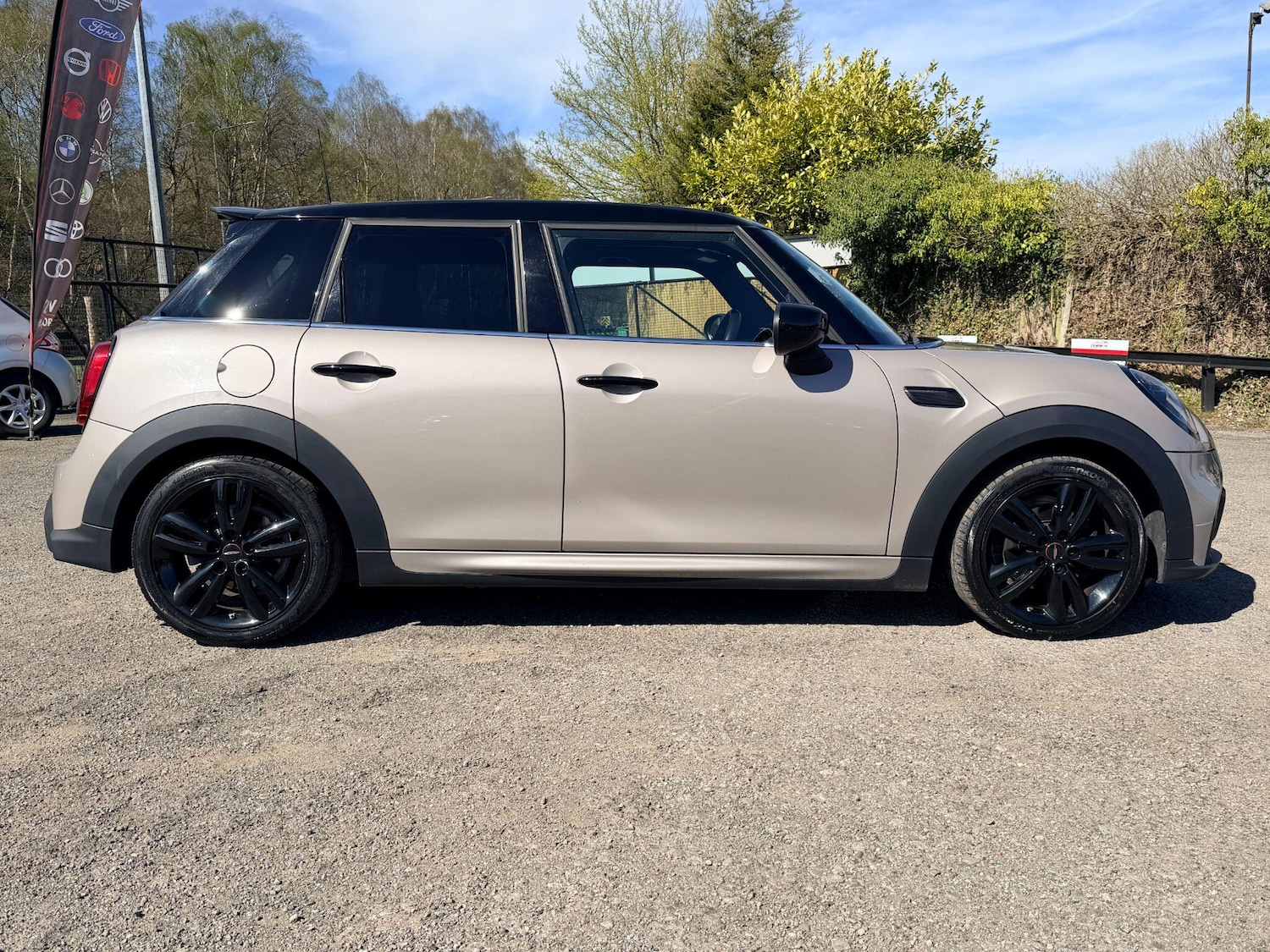 Used MINI Hatch for sale - 78157242: Photo 3