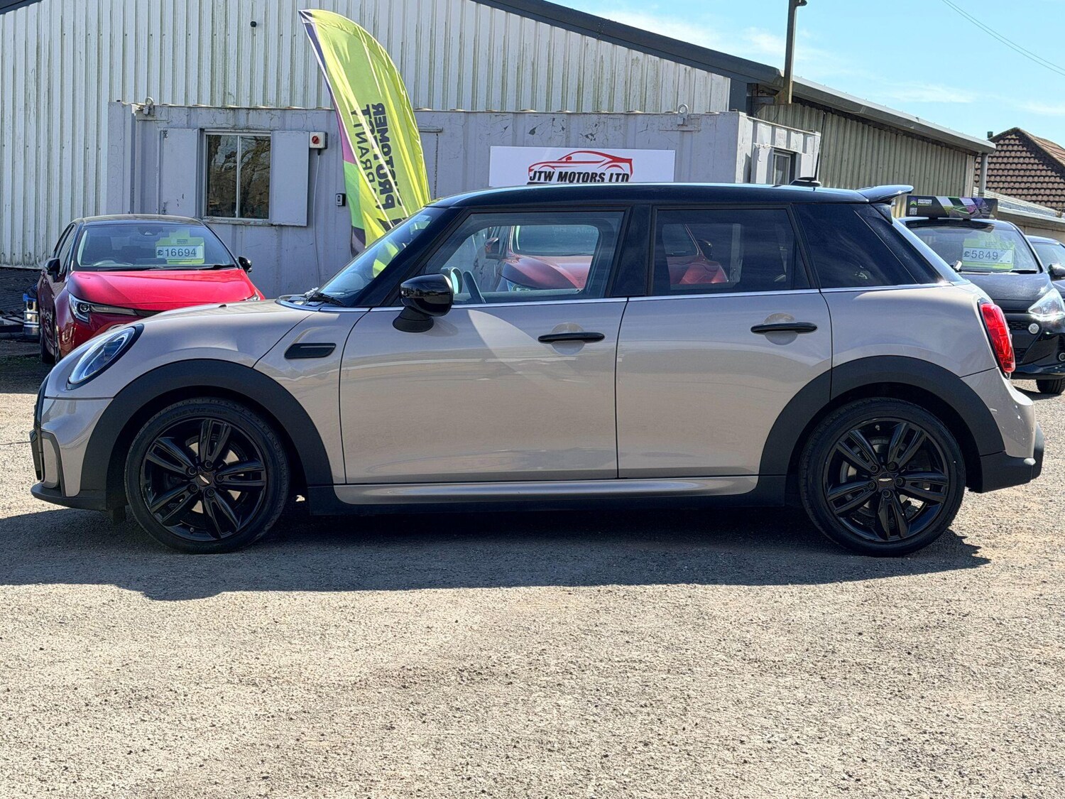 Used MINI Hatch for sale - 78157242: Photo 7