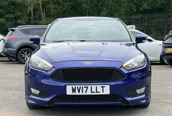 Used Ford Focus 2017 for sale - 76259816: Photo 2