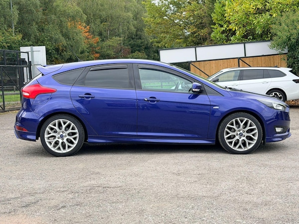 Used Ford Focus 2017 for sale - 76259816: Photo 3