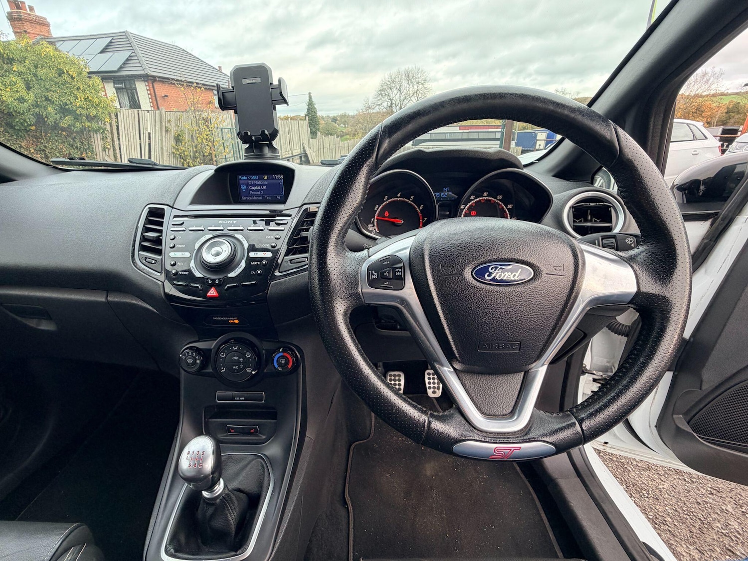 Used Ford Fiesta 2013 for sale - 76538656: Photo 21