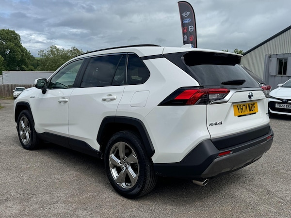 Used Toyota RAV4 2021 for sale - 76260071: Photo 6