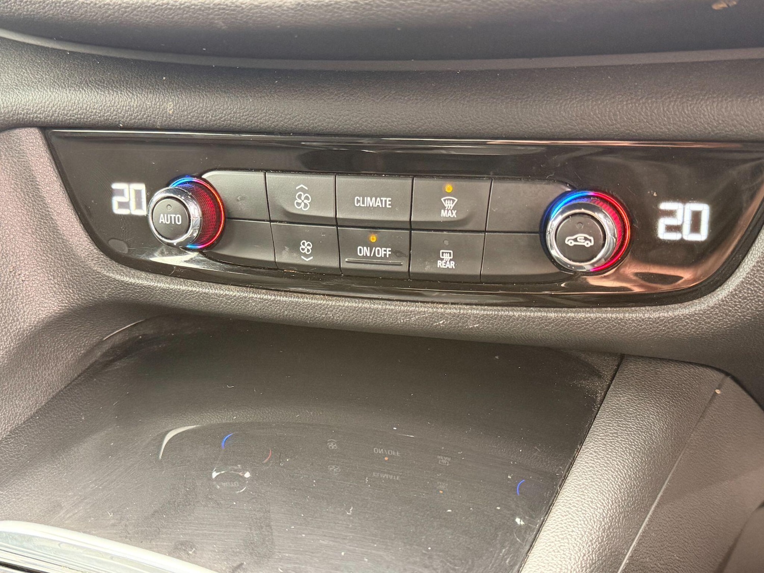 Used Vauxhall Insignia for sale - 77892418: Photo 20