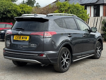 Used Toyota RAV4 2018 for sale - 76218865: Photo