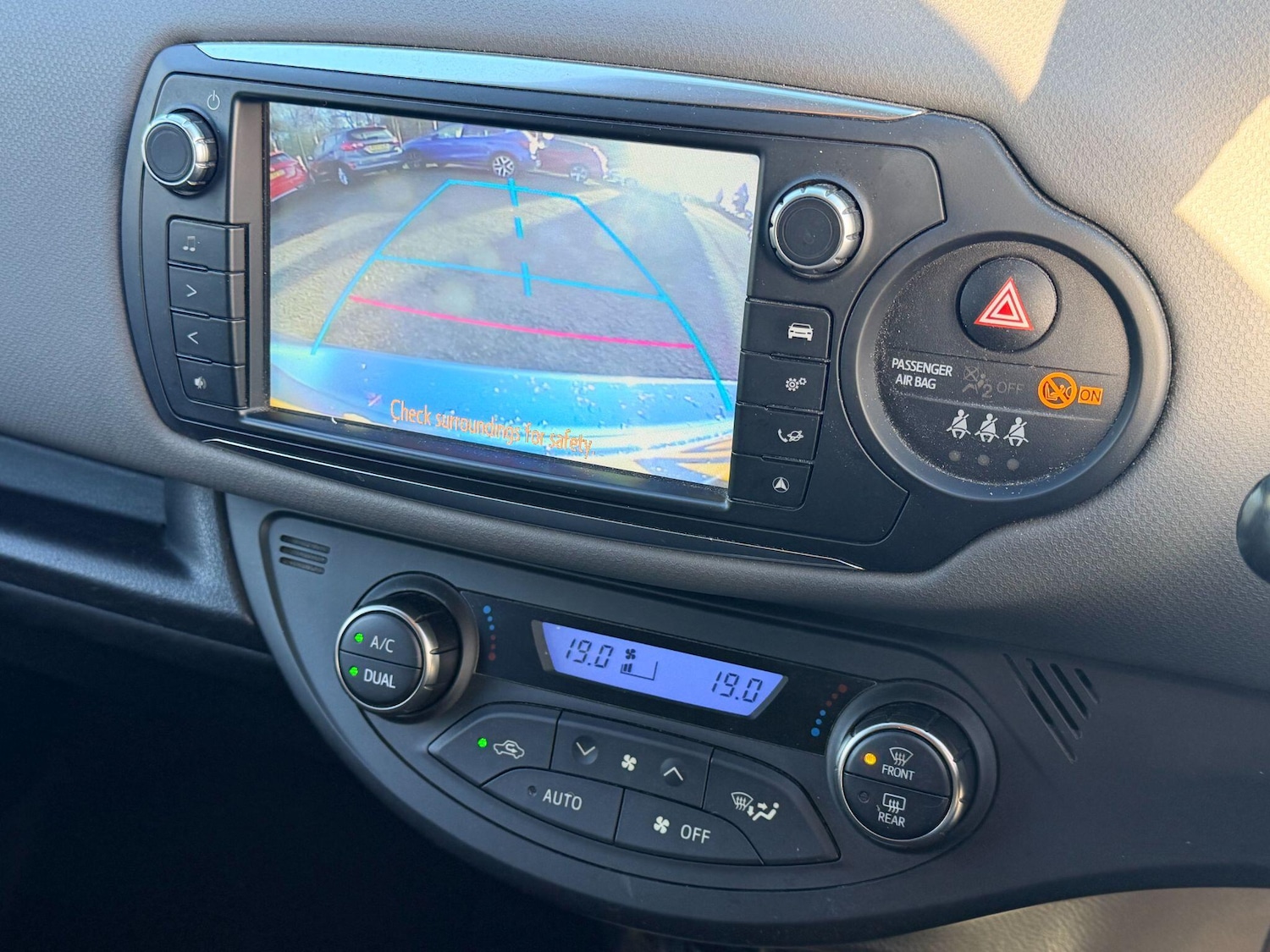 Used Toyota Yaris 2016 for sale - 77174798: Photo 21