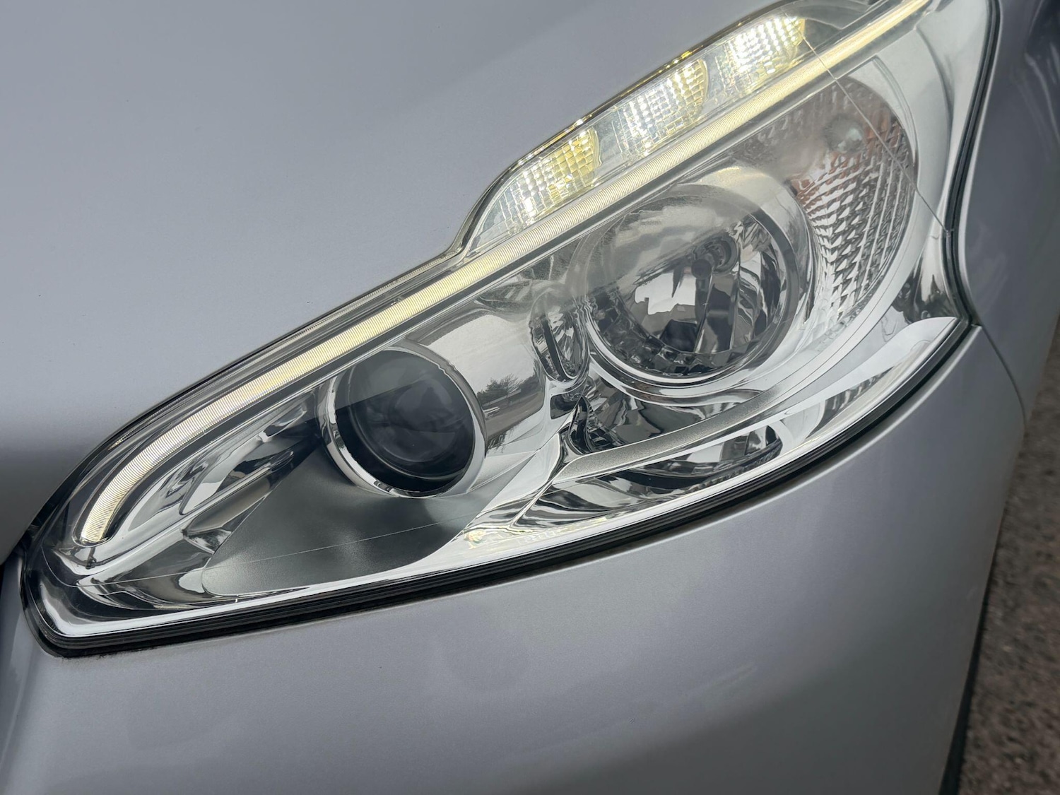 Used Peugeot 208 2015 for sale - 77993754: Photo 10