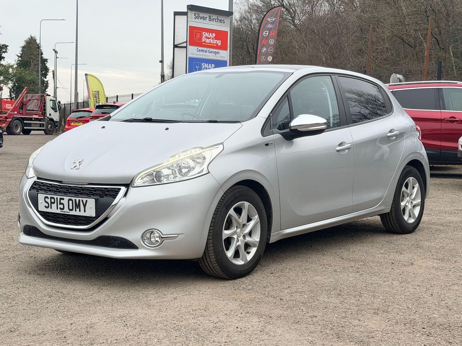 Used Peugeot 208 2015 for sale - 77993754: Photo 8