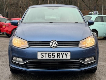 Used Volkswagen Polo 2015 for sale - 77279900: Photo