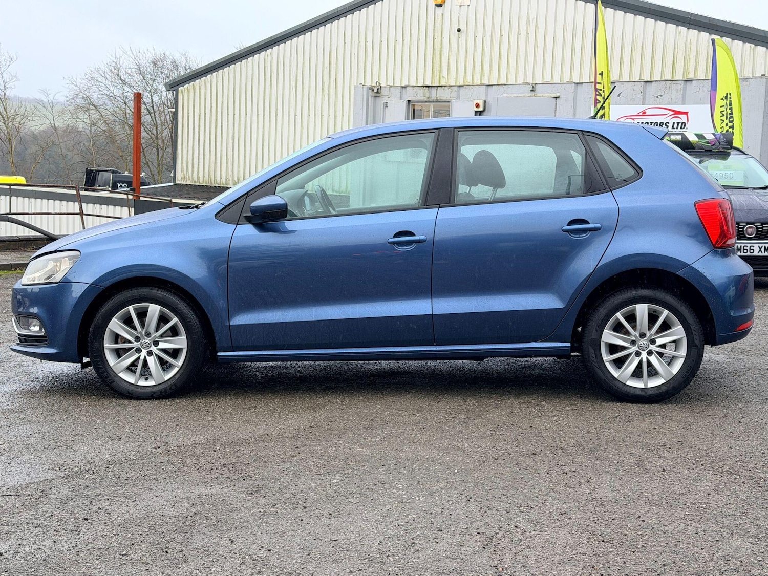 Used Volkswagen Polo 2015 for sale - 77279900: Photo 7