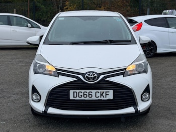 Used Toyota Yaris 2016 for sale - 76440888: Photo
