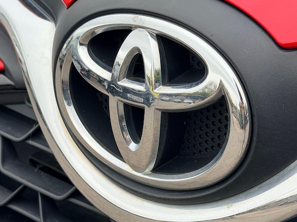 Used Toyota Yaris 2015 for sale - 76325969: Photo 13