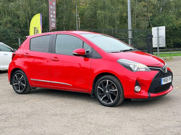 Used Toyota Yaris 2015 for sale - 76325969: Photo 1
