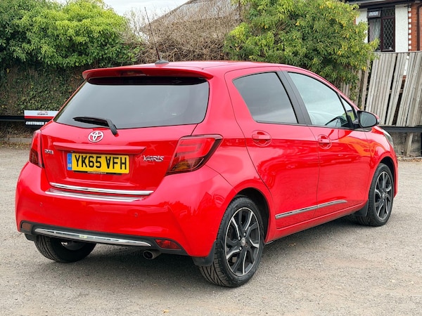 Used Toyota Yaris 2015 for sale - 76325969: Photo 4