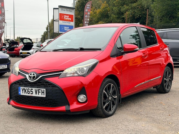 Used Toyota Yaris 2015 for sale - 76325969: Photo 8