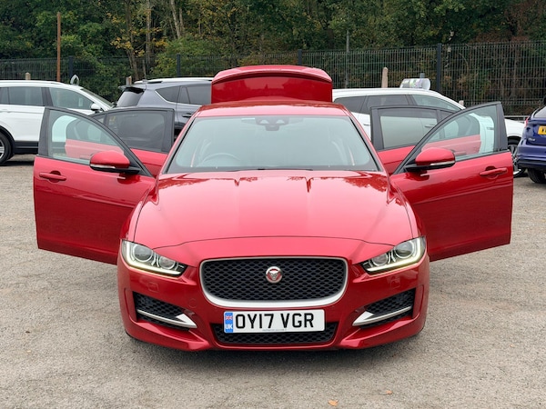 Used Jaguar XE 2017 for sale - 76282878: Photo 13
