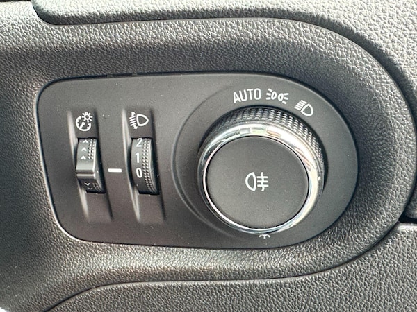 Used Vauxhall Grandland 2023 for sale - 76336883: Photo 18