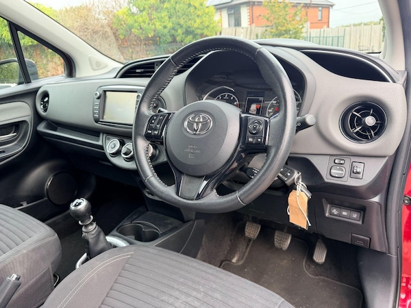 Used Toyota Yaris 2019 for sale - 76259076: Photo 18