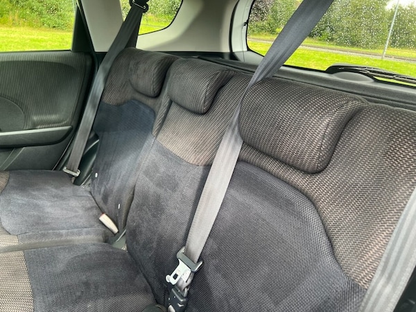 Used Honda Jazz 2015 for sale - 75537815: Photo 17