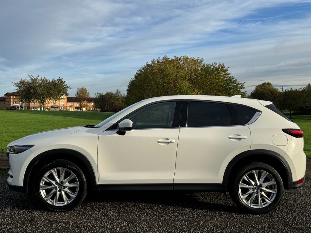 Used Mazda CX-5 2018 for sale - 76350642: Photo 2
