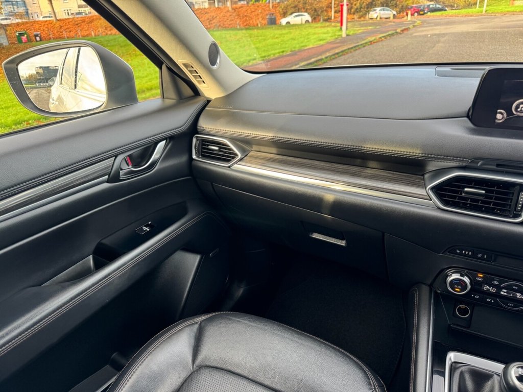 Used Mazda CX-5 2018 for sale - 76350642: Photo 25