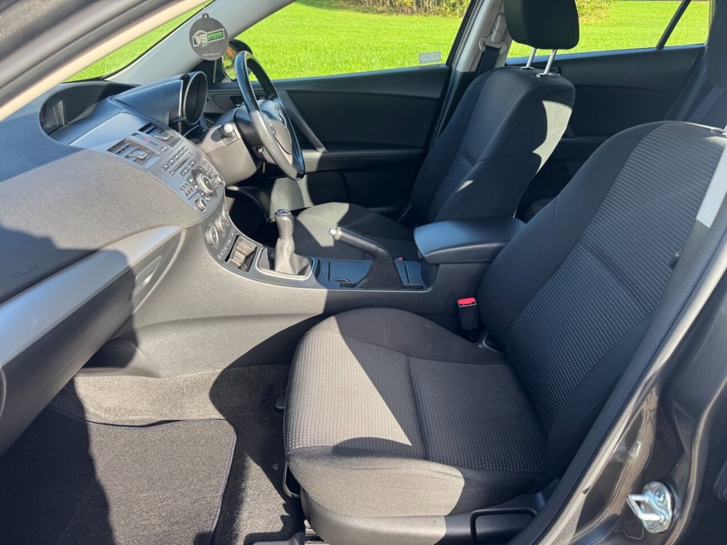 Used Mazda Mazda3 2013 for sale - 76345656: Photo 12