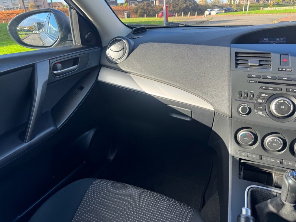 Used Mazda Mazda3 2013 for sale - 76345656: Photo 23