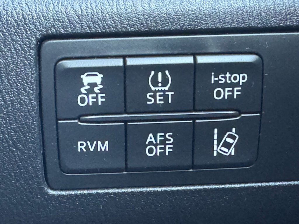 Used Mazda Mazda3 2015 for sale - 76923950: Photo 23