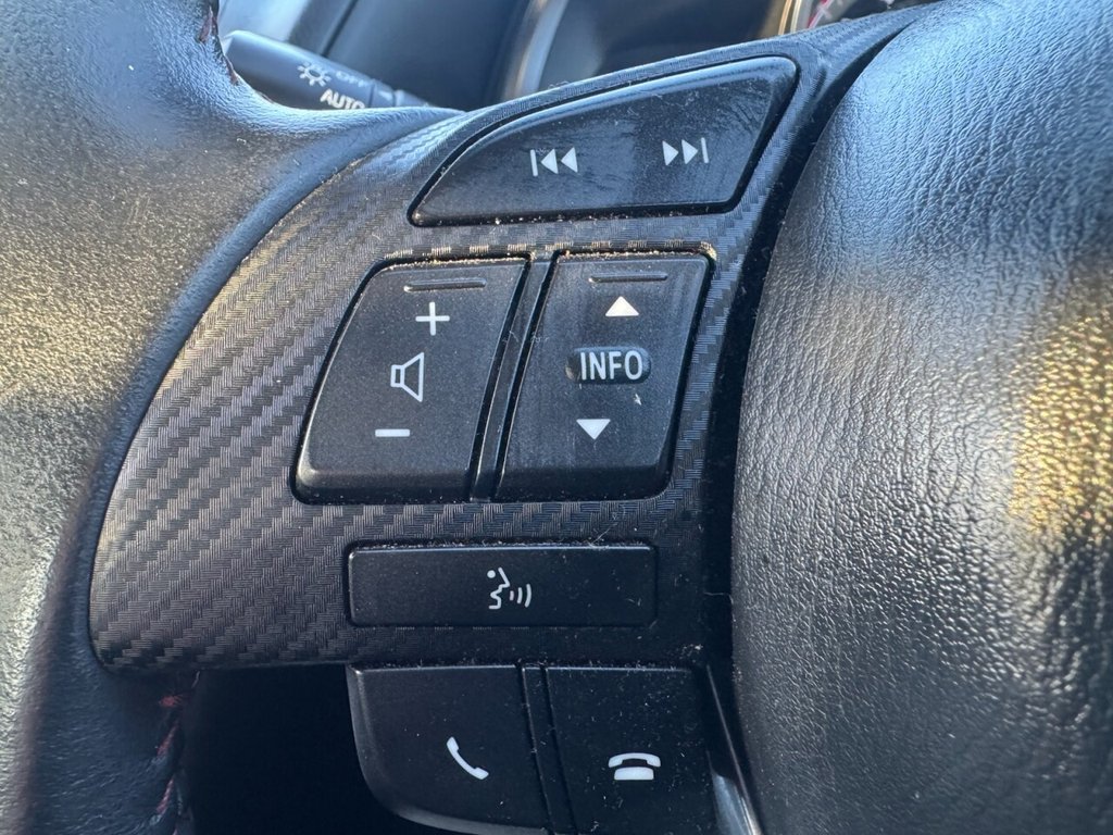 Used Mazda Mazda3 2015 for sale - 76923950: Photo 25