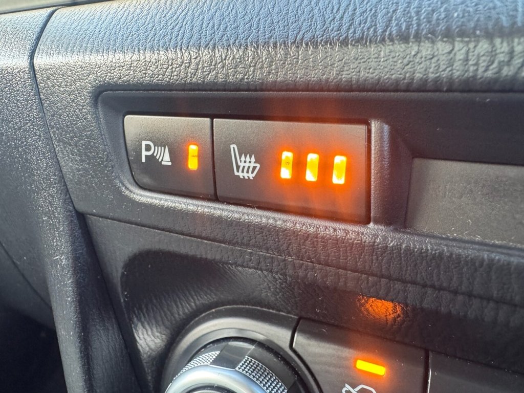 Used Mazda Mazda3 2015 for sale - 76923950: Photo 31