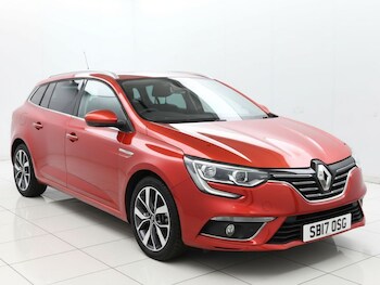 Used Renault Megane 2017 for sale - 77765666: Photo