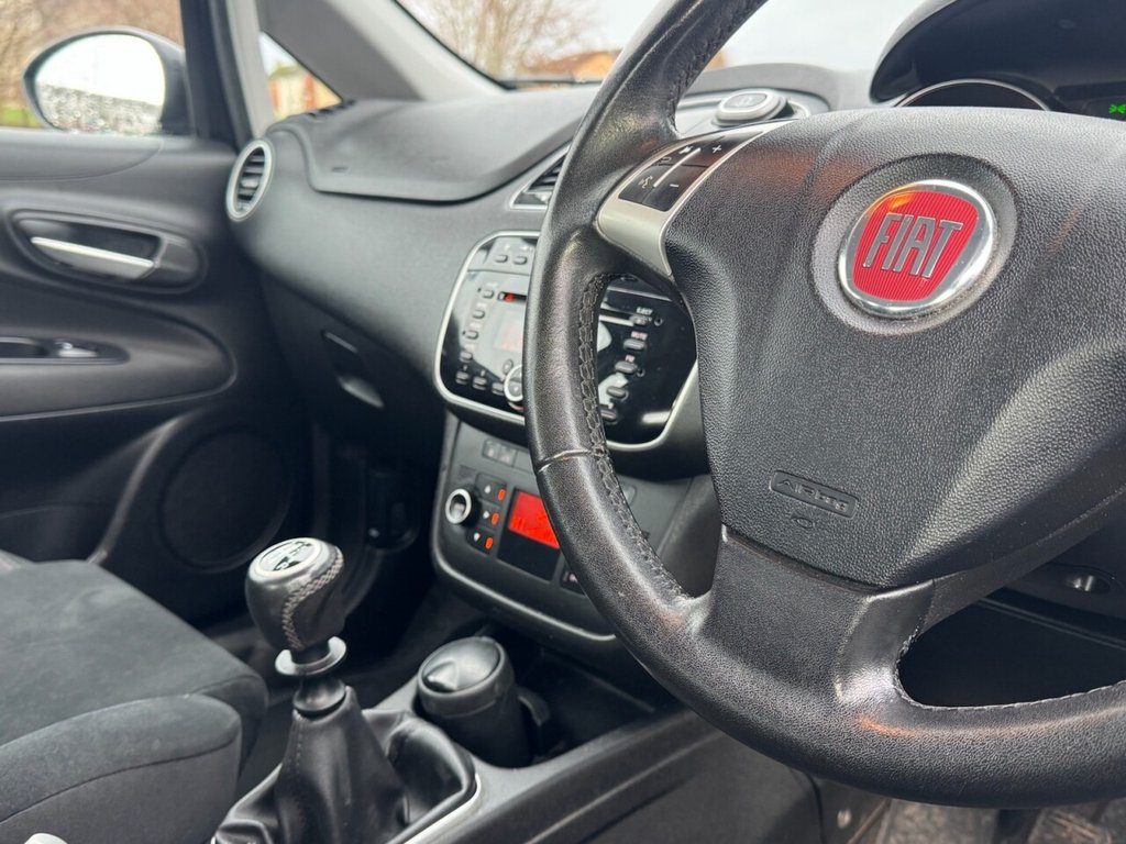 Used Fiat Punto 2016 for sale - 77133716: Photo 30