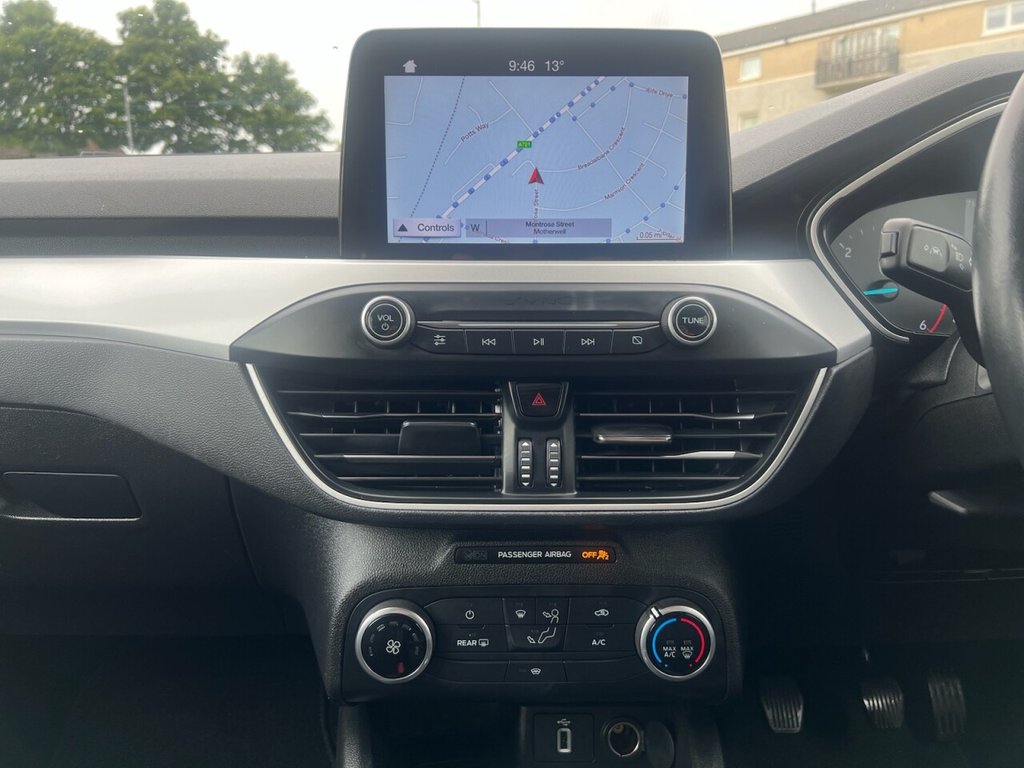 Used Ford Focus 2018 for sale - 76685915: Photo 26