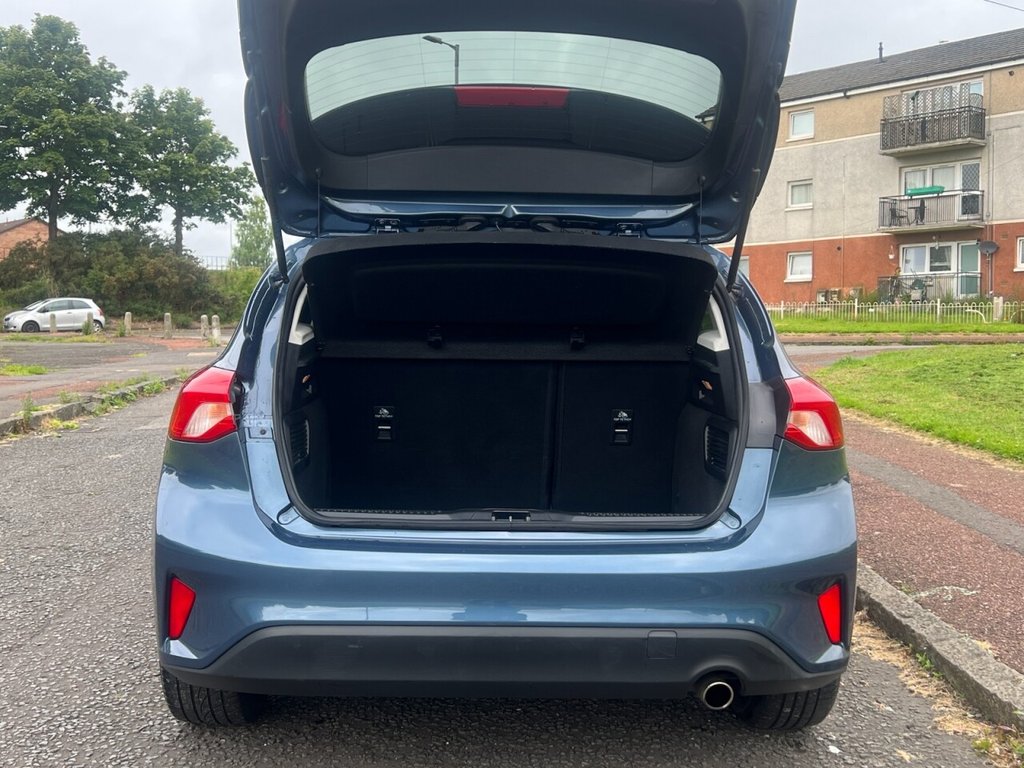 Used Ford Focus 2018 for sale - 76685915: Photo 7