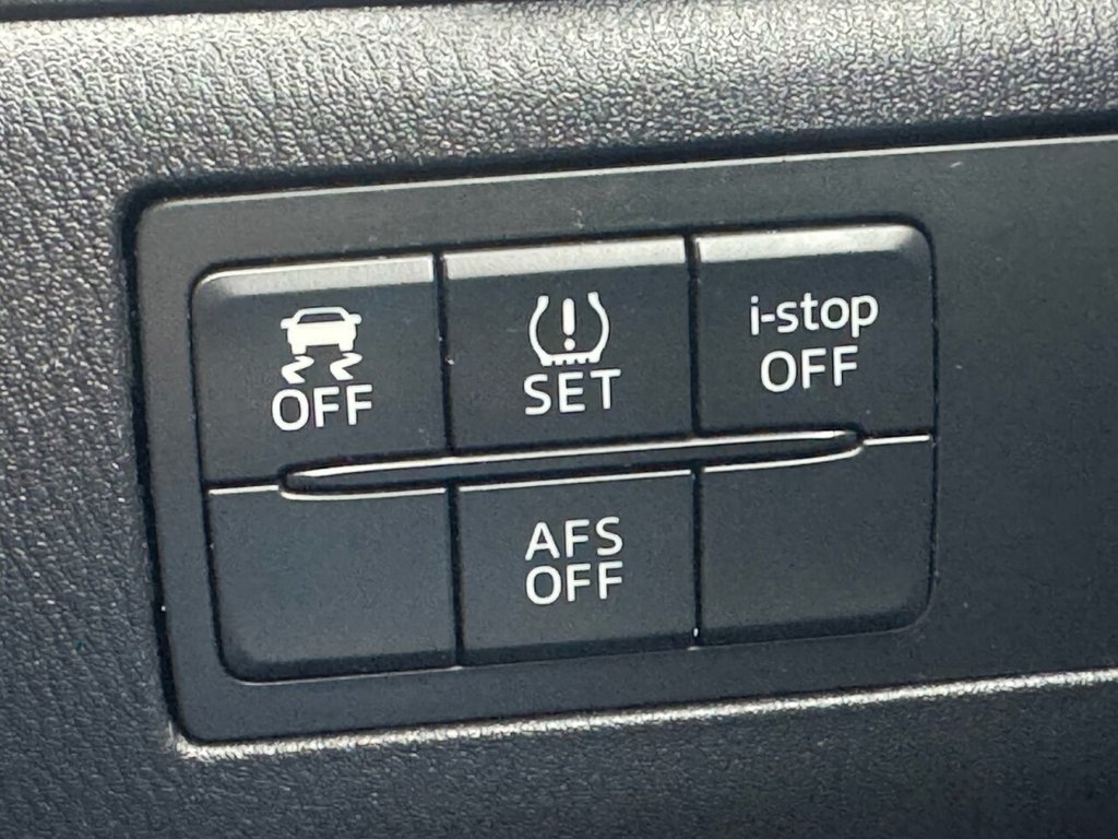 Used Mazda Mazda3 2015 for sale - 77463985: Photo 26