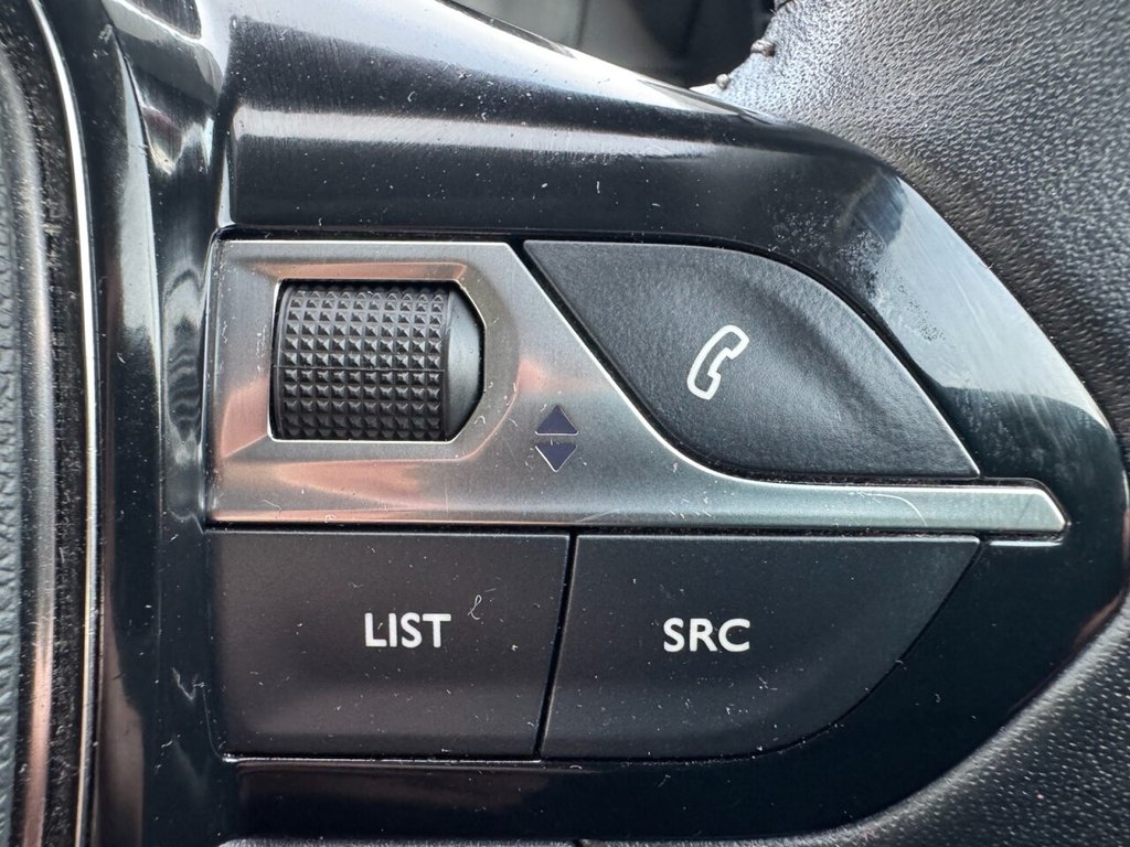 Used Peugeot 208 2020 for sale - 76686455: Photo 30